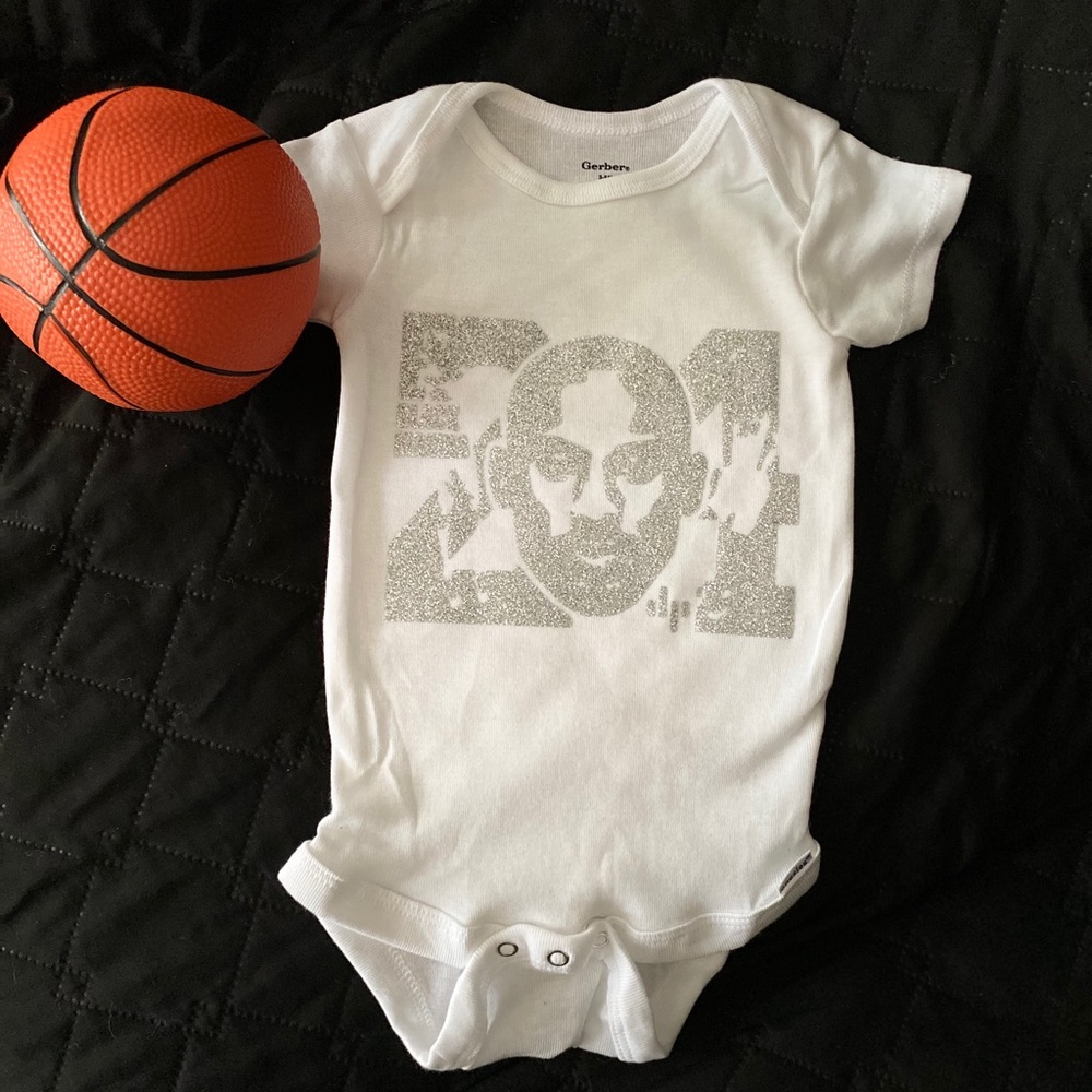 Kobe Bryant onesie brand new